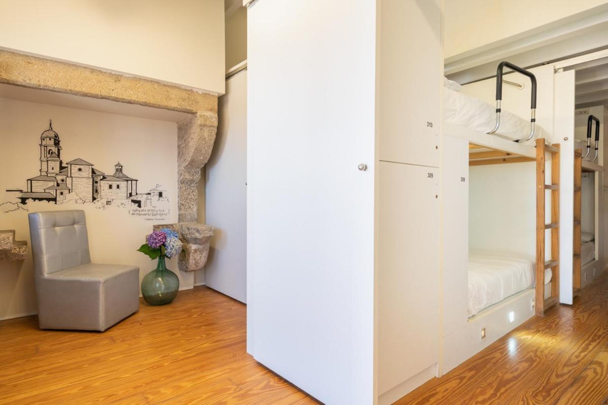 Albergue The Last Stamp Santiago de Compostela Bagian luar foto